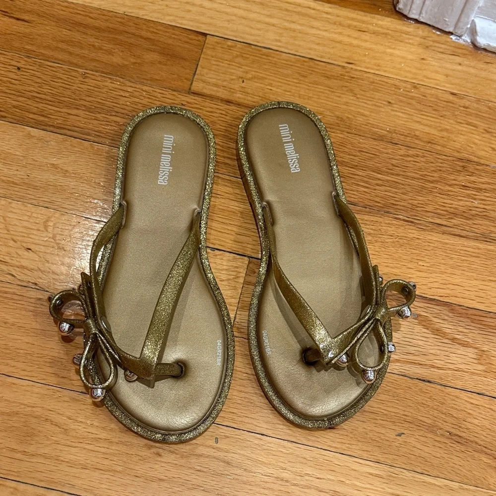 Mini Melissa Kids Glittery Gold Flip Flops Size 4